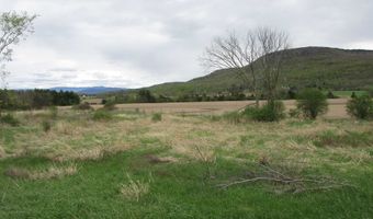 56 Danyow Dr, Addison, VT 05491