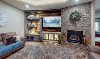 2329 N Brown Co 19, Aberdeen, SD 57401