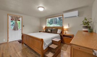 86680 TERRITORIAL Hwy, Veneta, OR 97487