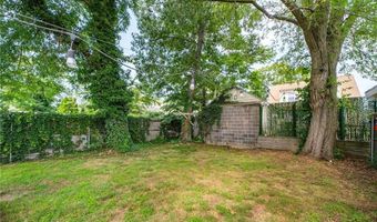 119 Shirley Blvd, Cranston, RI 02910
