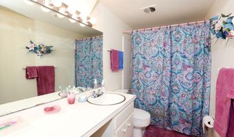 6900 HEATHERHILL Rd, Bethesda, MD 20817