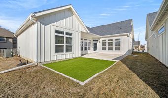 2220 Suncrest Dr, Ames, IA 50014