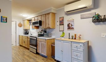 6 Cecile Ave, Augusta, ME 04330