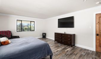 875 White Cottage Rd N, Angwin, CA 94508