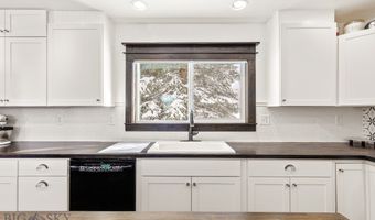 12977 Cottonwood Rd, Bozeman, MT 59718