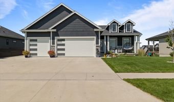 3408 NW Reinhart Dr, Ankeny, IA 50023