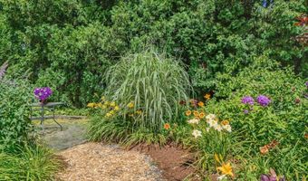 41 Chapin St, Brattleboro, VT 05301
