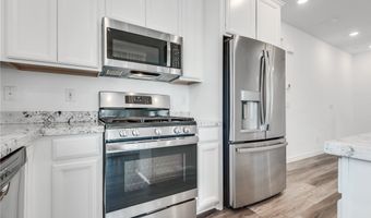 20 Barbara Ln 13, Las Vegas, NV 89183
