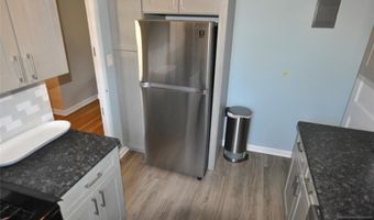 135 E Clinton 4A, Bergenfield, NJ 07621