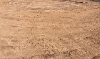 26730 S Grandview Dr E Unit A, Congress, AZ 85332