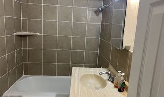 80 Cartright St 5F, Bridgeport, CT 06604