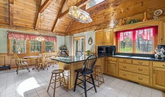 22 Country Ln, Berkley, MA 02779