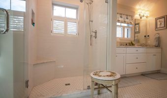 68 Ridge Rd, Ashland, NH 03217
