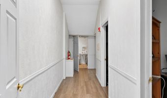 112 S Madison Ave, Aurora, MO 65605