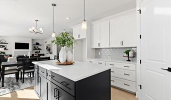 8511 JOSEPH St, Commerce Twp., MI 48382