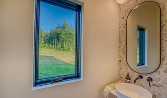 289 Ledgewood Dr, Bethlehem, NH 03574