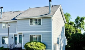 151 Shelter Rock Rd 17, Danbury, CT 06810