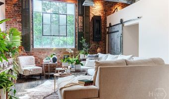 585 White Cir 406, Athens, GA 30605