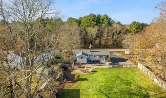 26 Algerine St, Berkley, MA 02779