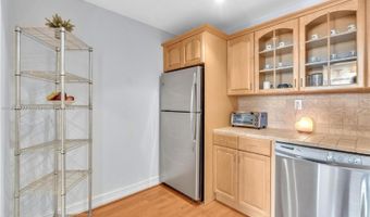 2750 NE 183rd St 1801, Aventura, FL 33160