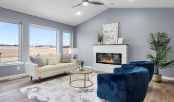 114 Cherry Ln, Riverside, IA 52327