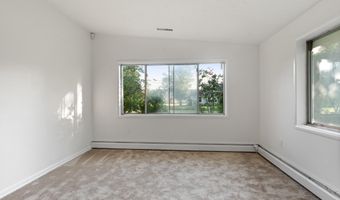 45 E LAKE Dr, Annapolis, MD 21403