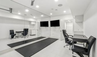 10823 LOCKLAND Rd, Potomac, MD 20854