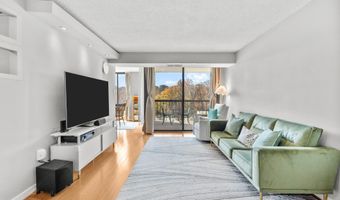 4500 S FOUR MILE RUN Dr 222, Arlington, VA 22204