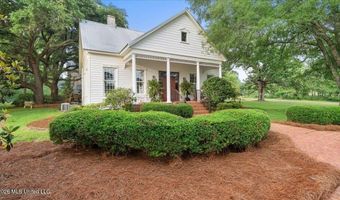 3826 Mississippi 18, Brandon, MS 39042