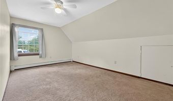 1 Gilman Rd, Hopkinton, RI 02832