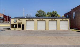 808 E Broadway, Alton, IL 62002