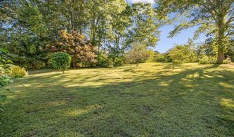 99 Lake Hayward Rd, Colchester, CT 06415