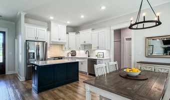 166 Roman Heights Ave, Alexander, AR 72002
