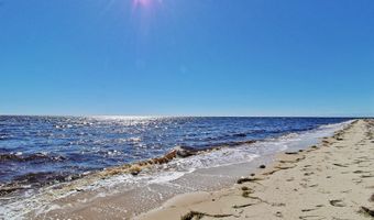 6 Kingfish St, Alligator Point, FL 32346