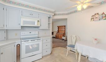 35 Maple, Villas, NJ 08251