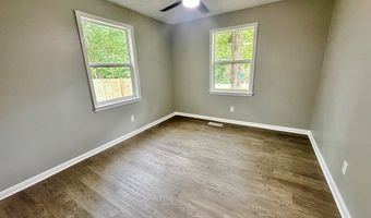 162 Shore Dr, Big Sandy, TN 38221