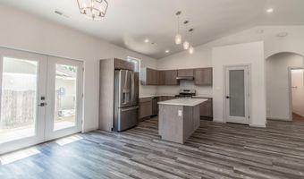 100 KATHY Cir, Aztec, NM 87410