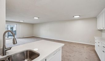 960 Shorepoint Ct 120, Alameda, CA 94501