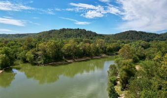 233 River Rd, Beattyville, KY 41311