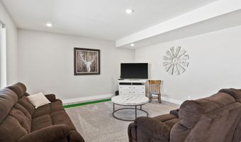 5089 Tree Valley Rd, Chubbuck, ID 83202