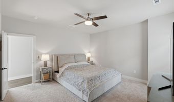 825 NE Heights Ln, Bentonville, AR 72712
