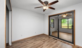 8654 134th St W, Apple Valley, MN 55124