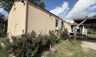 723 Kayroe Rd, Adkins, TX 78101