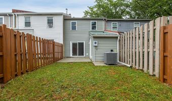 46 VILLAGE Dr, Dover, DE 19904