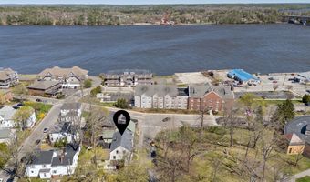 11 Linden St, Bath, ME 04530