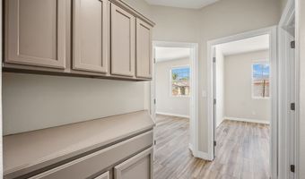570 McAlister Dr, Bullhead City, AZ 86442