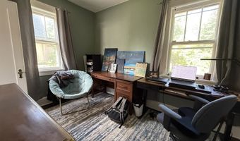 21 Elgin Ave, Bethel, CT 06801