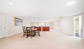 15470 Alpha Woods Dr, Alpharetta, GA 30004
