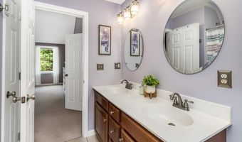 155 Wallace Rd, Bedford, NH 03110