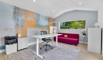 3843 Hayvenhurst Ave, Encino, CA 91436